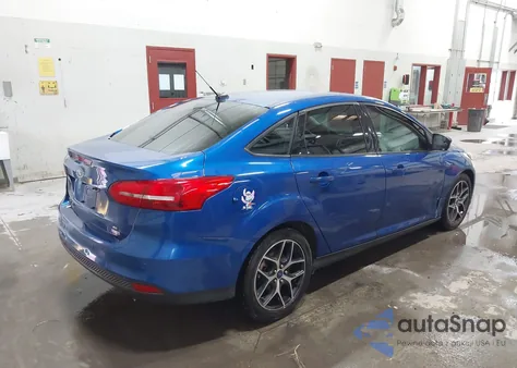2018 Ford Focus Sel z USA, uszkodzony, nr VIN 1FADP3H28JL230749